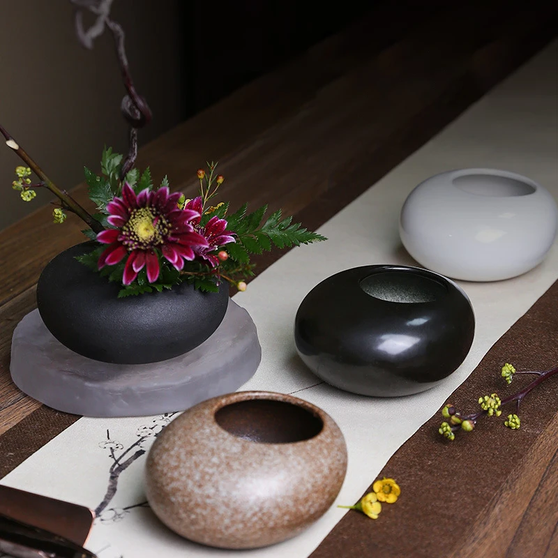مزهرية سيراميك على شكل ضفدع يا - مراجعة Ikebana Vase Kenzan وسعره
